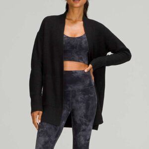 Lululemon | Cashlu Sweater Wrap with Pockets - Black